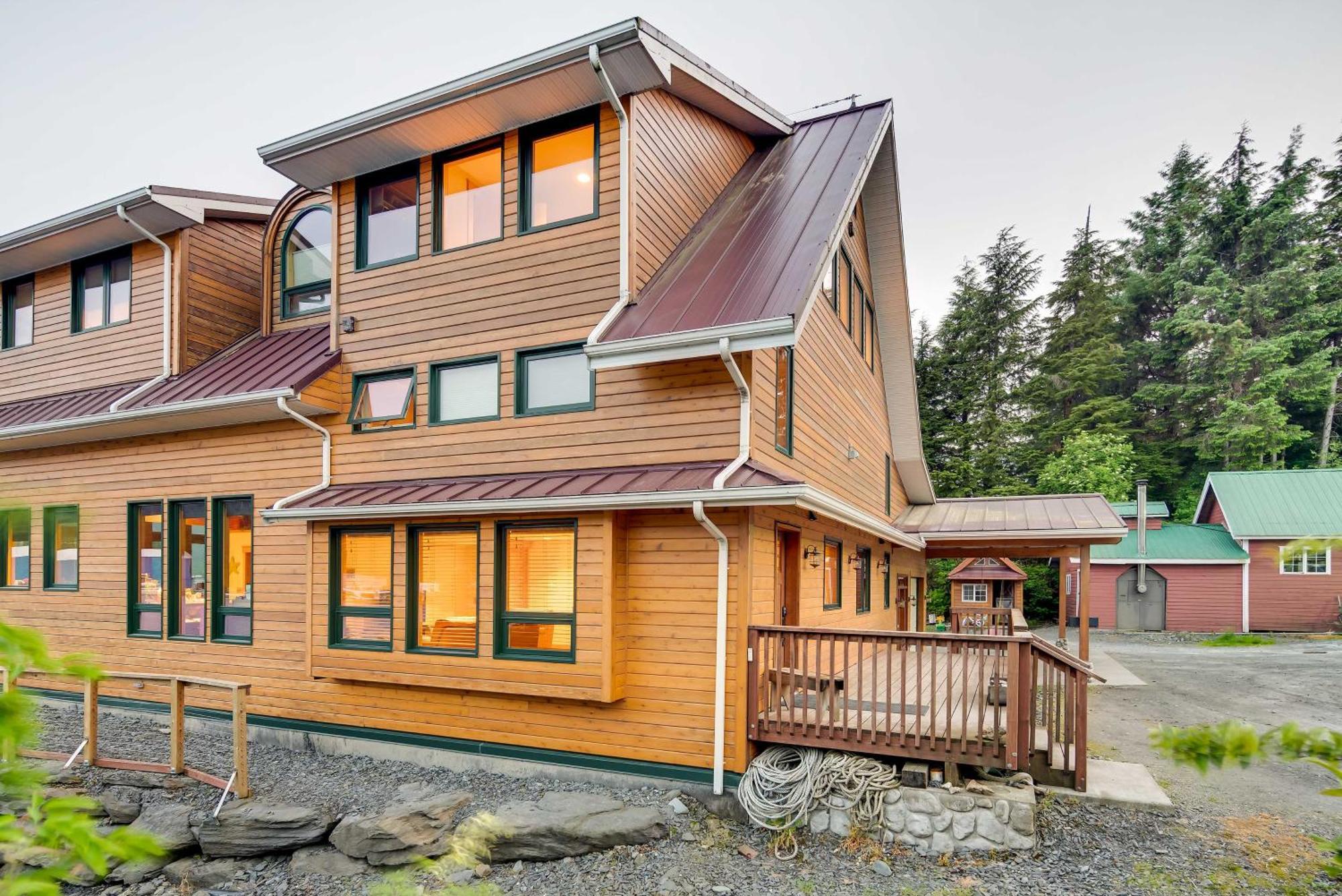 Ketchikan Apt - Walk To Refuge Cove Beach! Exterior photo
